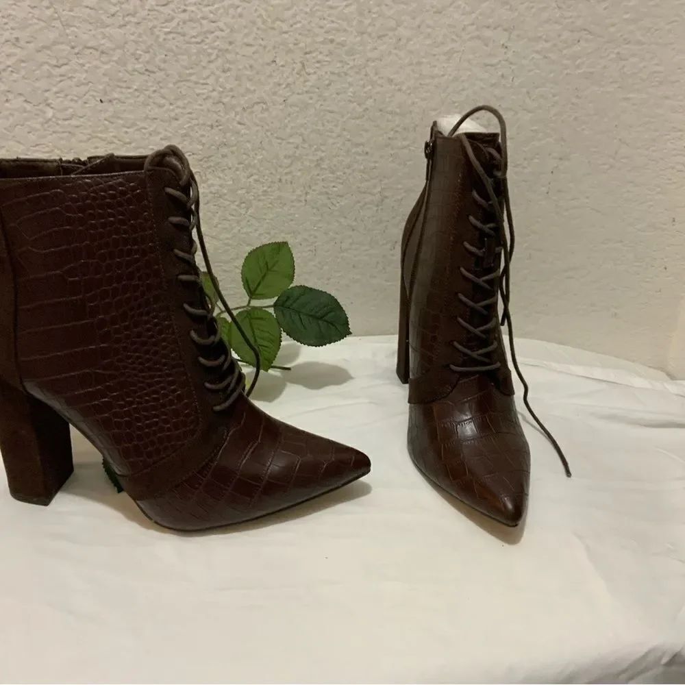 Shoedazzle Ereni Pointed Toe Ankle Boots Brown Women's US 10